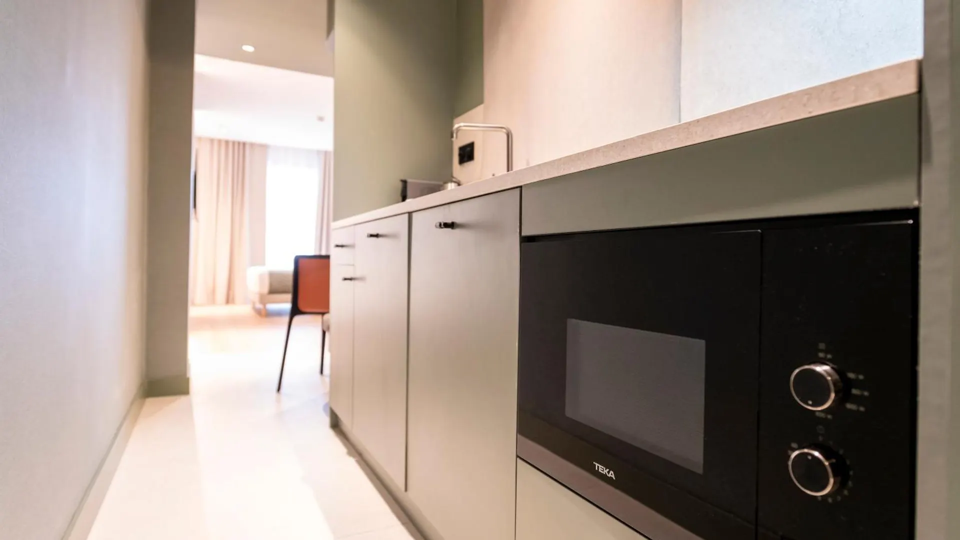 Aparthotel Atenea Calabria Barcelona