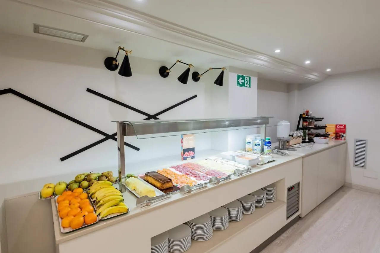 Aparthotel Atenea Calabria Barcelona