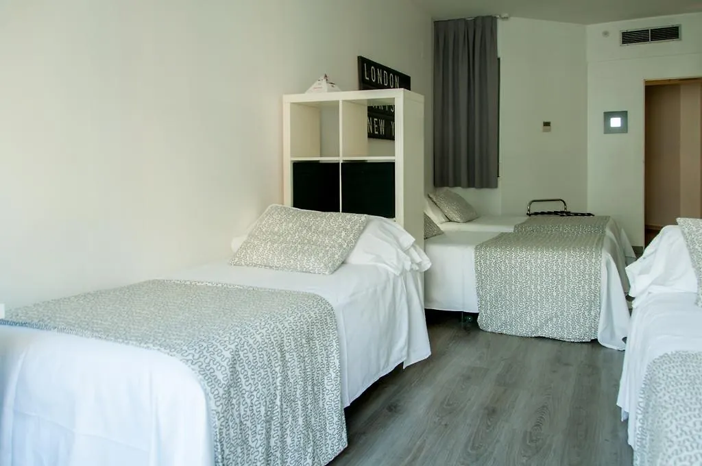 Aparthotel Atenea Calabria Barcelona