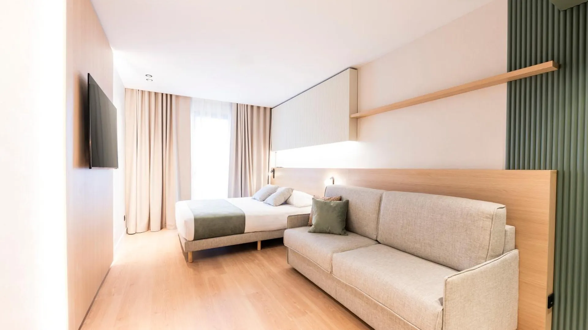 Aparthotel Atenea Calabria Barcelona Spain