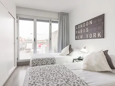 Aparthotel Atenea Calabria Barcelona